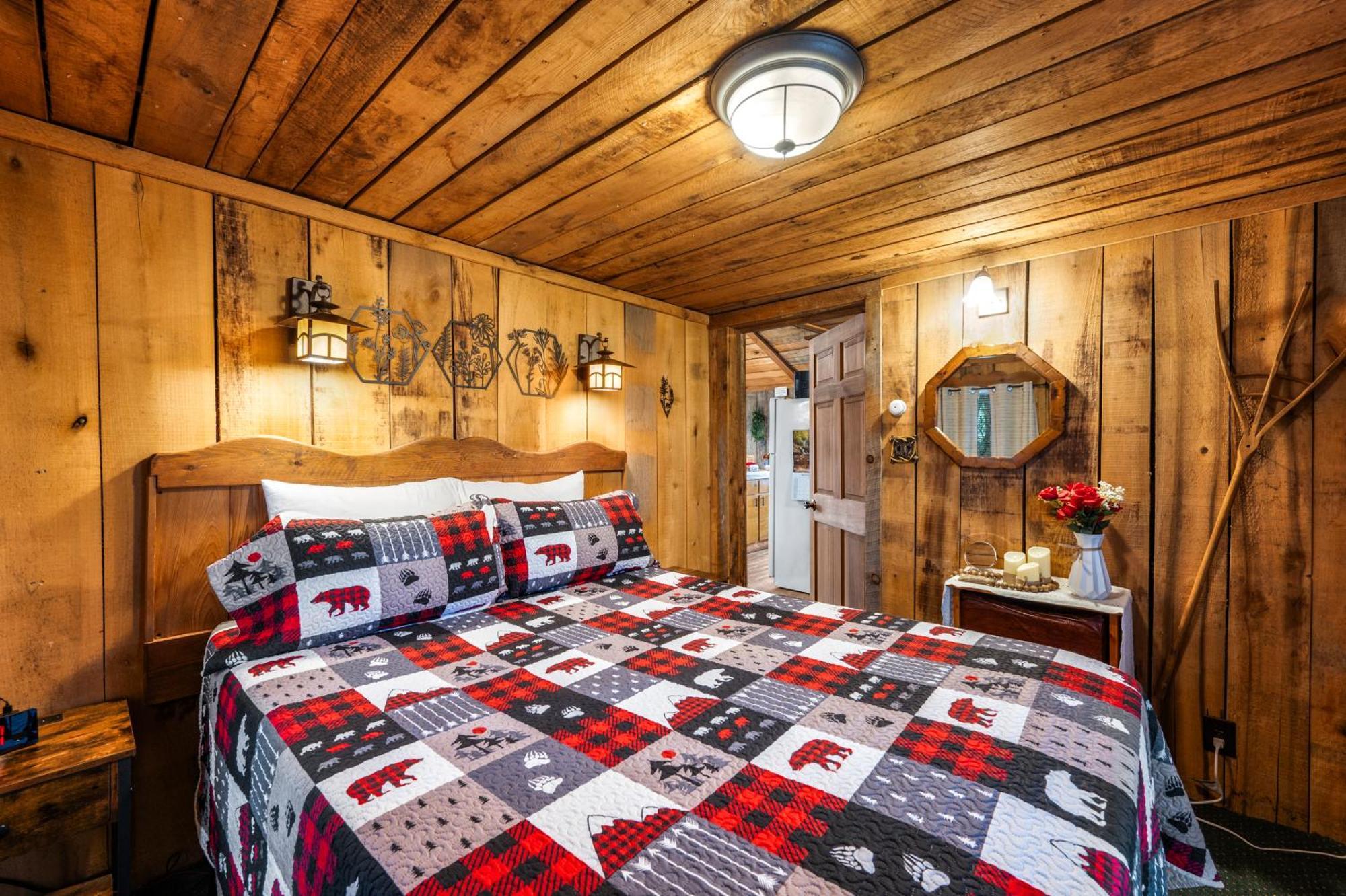 Authentic, Rustic, Cute & Cozy! *